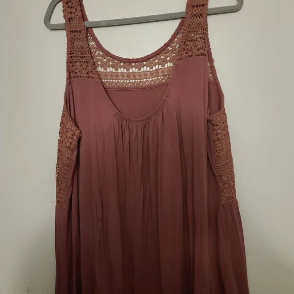 Tank top - Picture 2 of 3